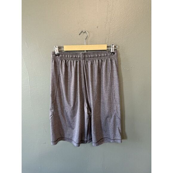 Under Armour Gray Athletic Basketball Shorts w/ Drawstring Size Medium - Picture 2 of 3